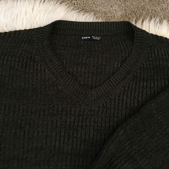 SHIEN FRENCH V NECK OVERSIZED CROPPED BIG SLEEVE SWEATER - Picture 2 of 5